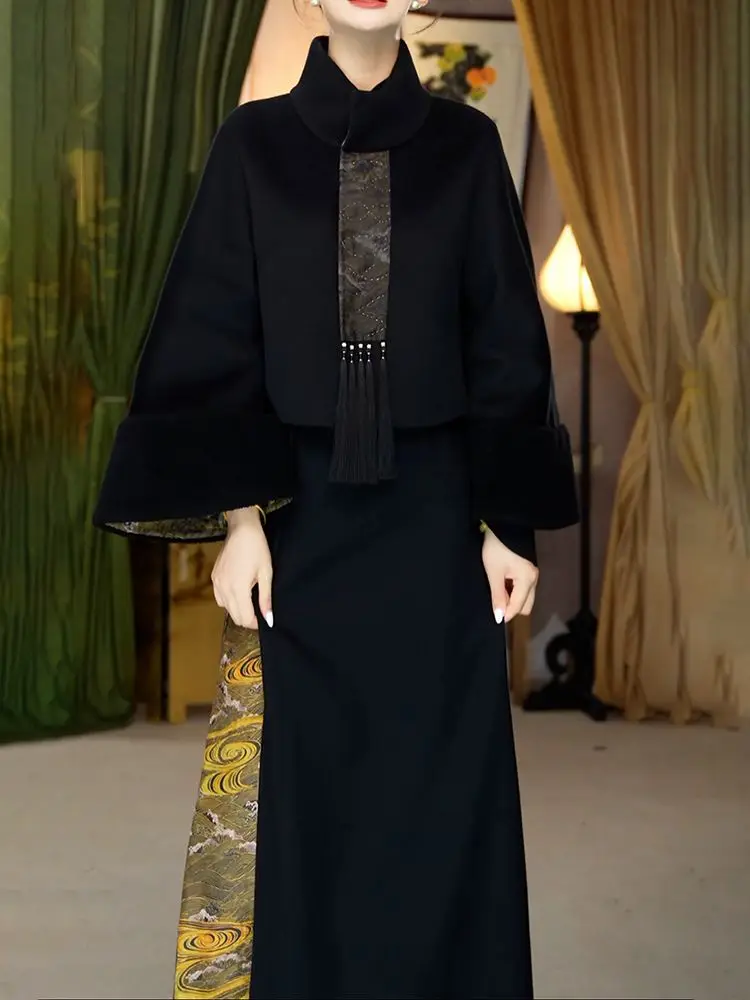 

Новый женский комплект из двух предметов в китайском стиле в стиле ретро, осень-зима 2025 года, новая легкая роскошная свободная куртка + платье с принтом