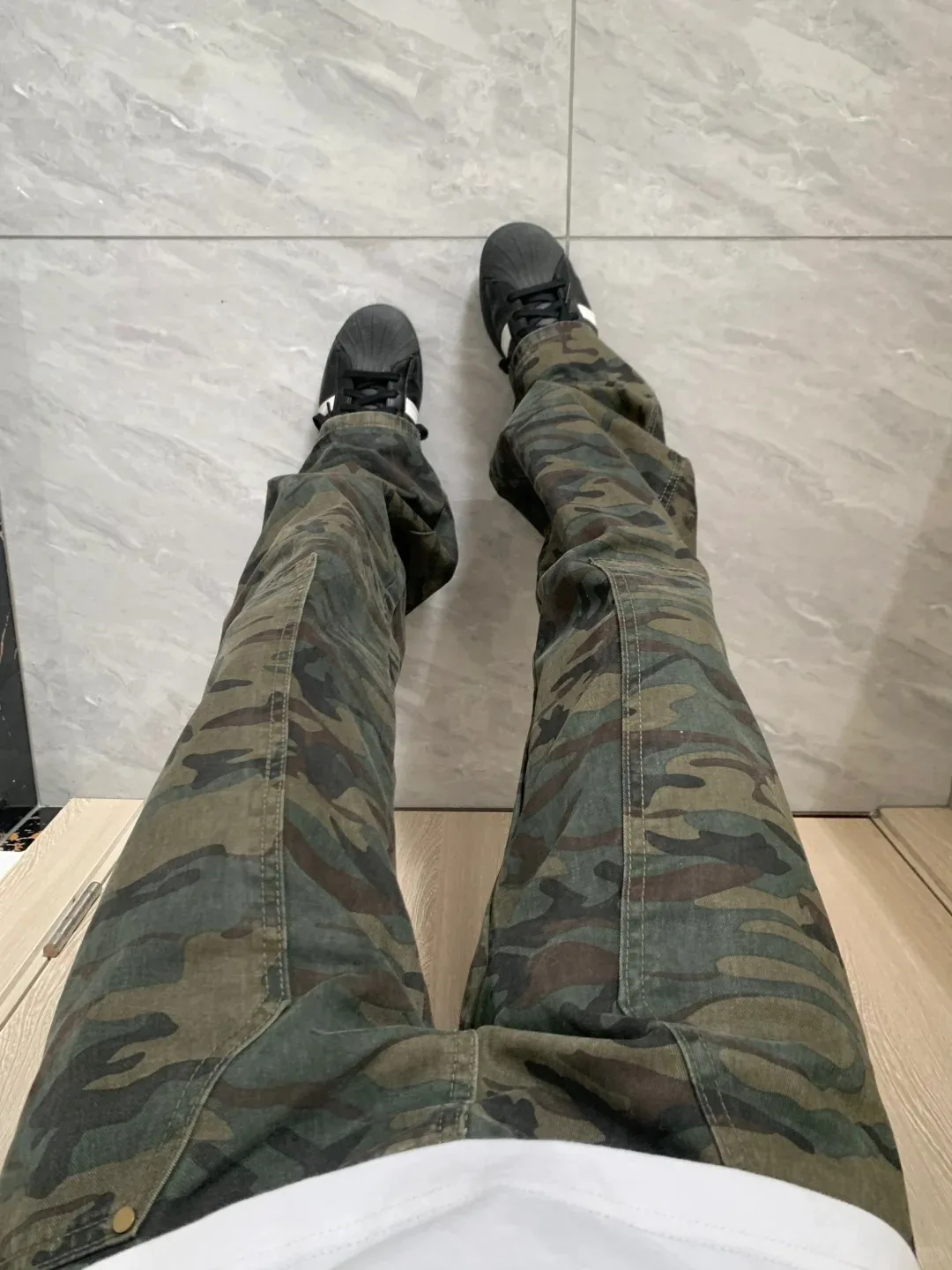 

Американские джинсы в стиле хип-хоп с камуфляжным принтом, мужские, свободные, прямого кроя, винтажные, рабочие, из смесового хлопка и полиэстера