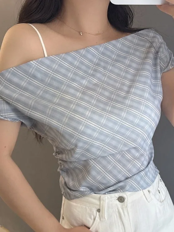 French Style Short Sleeve Checkered off Shoulder Top Women's Elegant Asymmetrical Shoulder Design Summer Fashionable Top