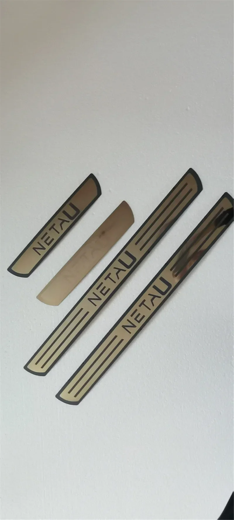 For NETA U Ultra-thin stainless steel car threshold guard plate Welcome pedal Anti-scratch protection car accessories