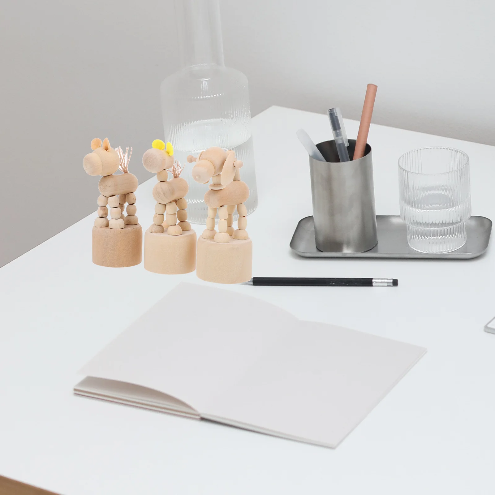 

3Pcs Wooden Dog Shaped Adornment Unfinished DIY Painting Craft Decorative Handmade Desktop Ornament DIY Dog Shape Adornment