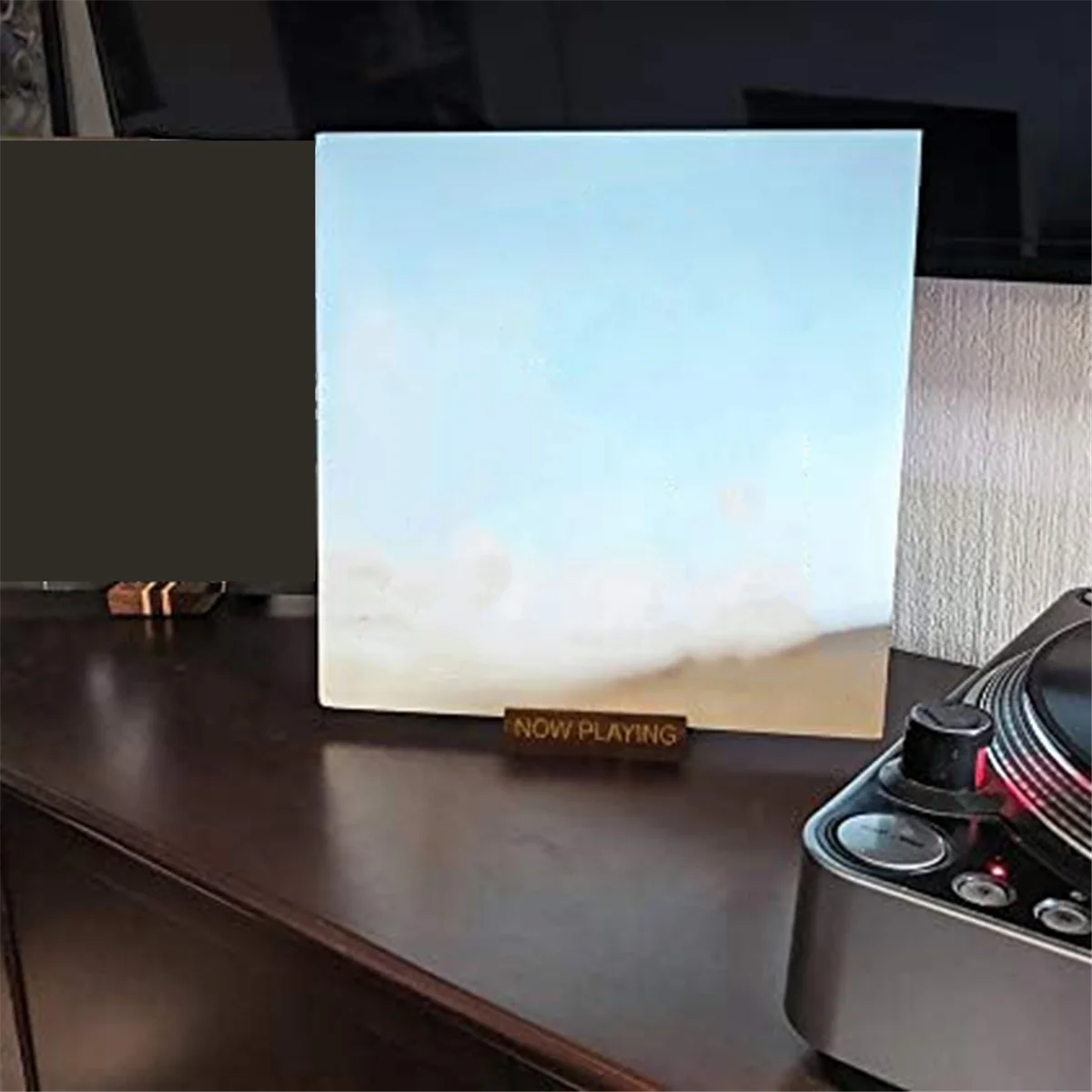 Sekarang bermain catatan vinil berdiri tempat rekaman vinil kayu tampilan tempat penyimpanan rekaman berdiri untuk album aksesoris berputar