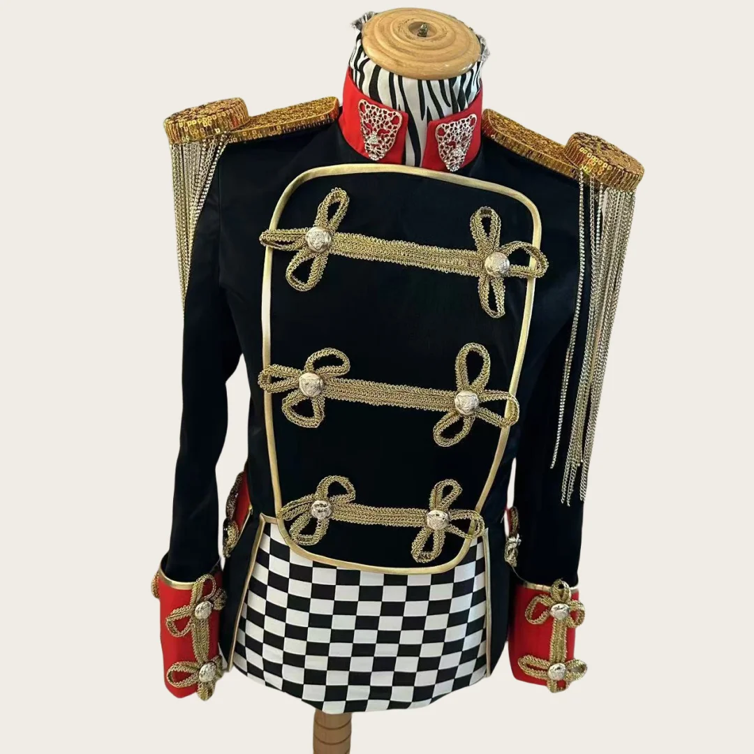 Handmade Quality Man Royal Jacket Colorful Gems Tassel Shoulder Epaulet Stage Costumes Party Show Club Performance Coat