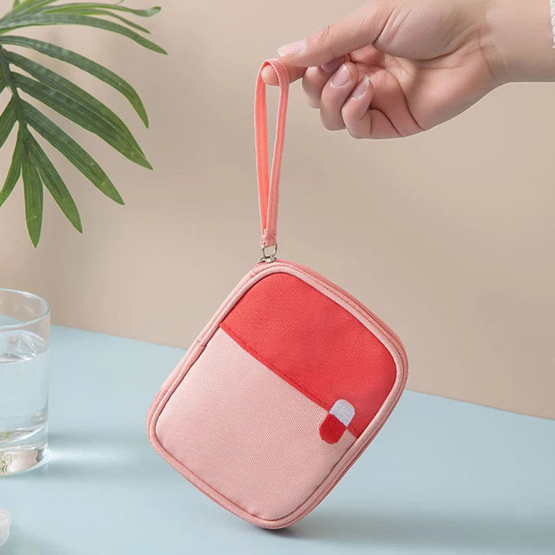 Portable First Aid Kit Travel Medicine Storage Bag Large-Capacity Medicine Box Layered Medicine Cabinet Fabric Home Storage Bag