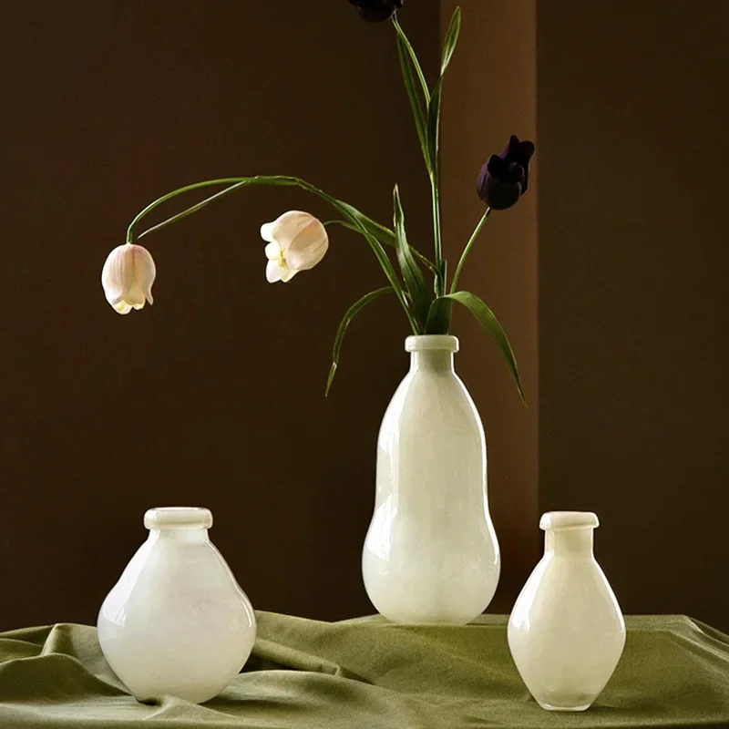 Idyllic small mouth aromatherapy vase hydroponic green plant dried flower tabletop dining table living room home glass bottle