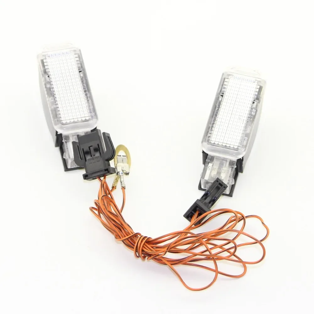 

2PCS Glove box lights and Cable For A3 A4 A5 A6 Allroad A7 Q3 Q5 Q7 TT 8KD 947 415 C 4B0 947 415 A 8D0 947 415 8D0947415