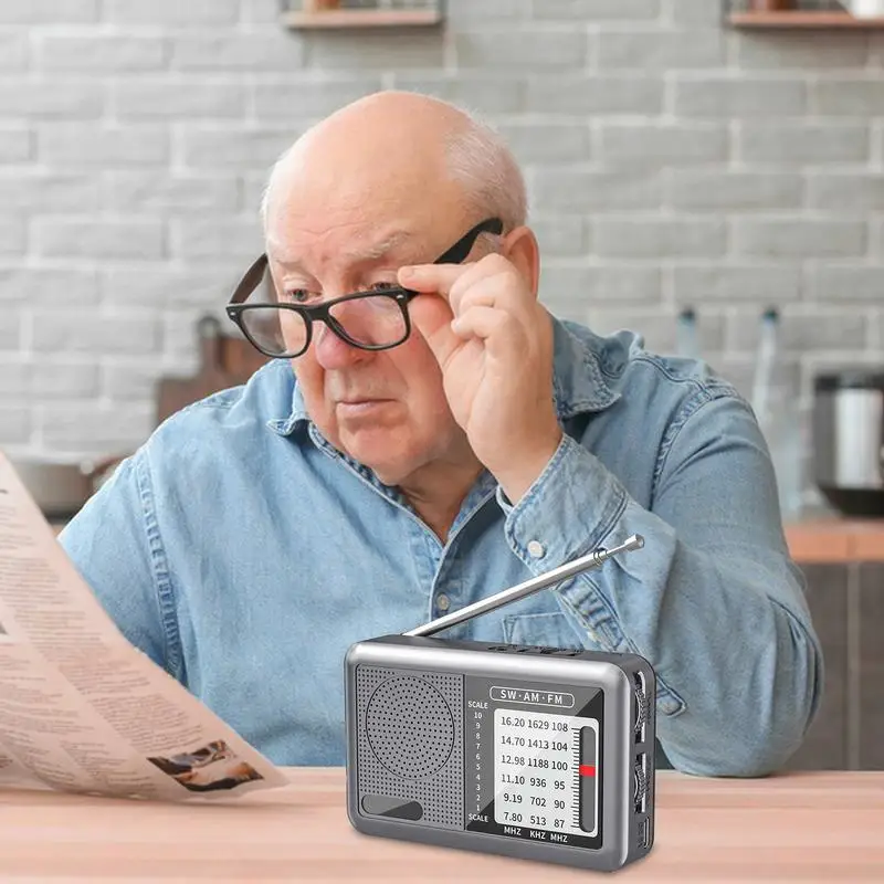 노인 여행 야외 캠핑을위한 헤드폰 충전식 배터리 단파 수신기가있는 휴대용 라디오 데스크 라디오