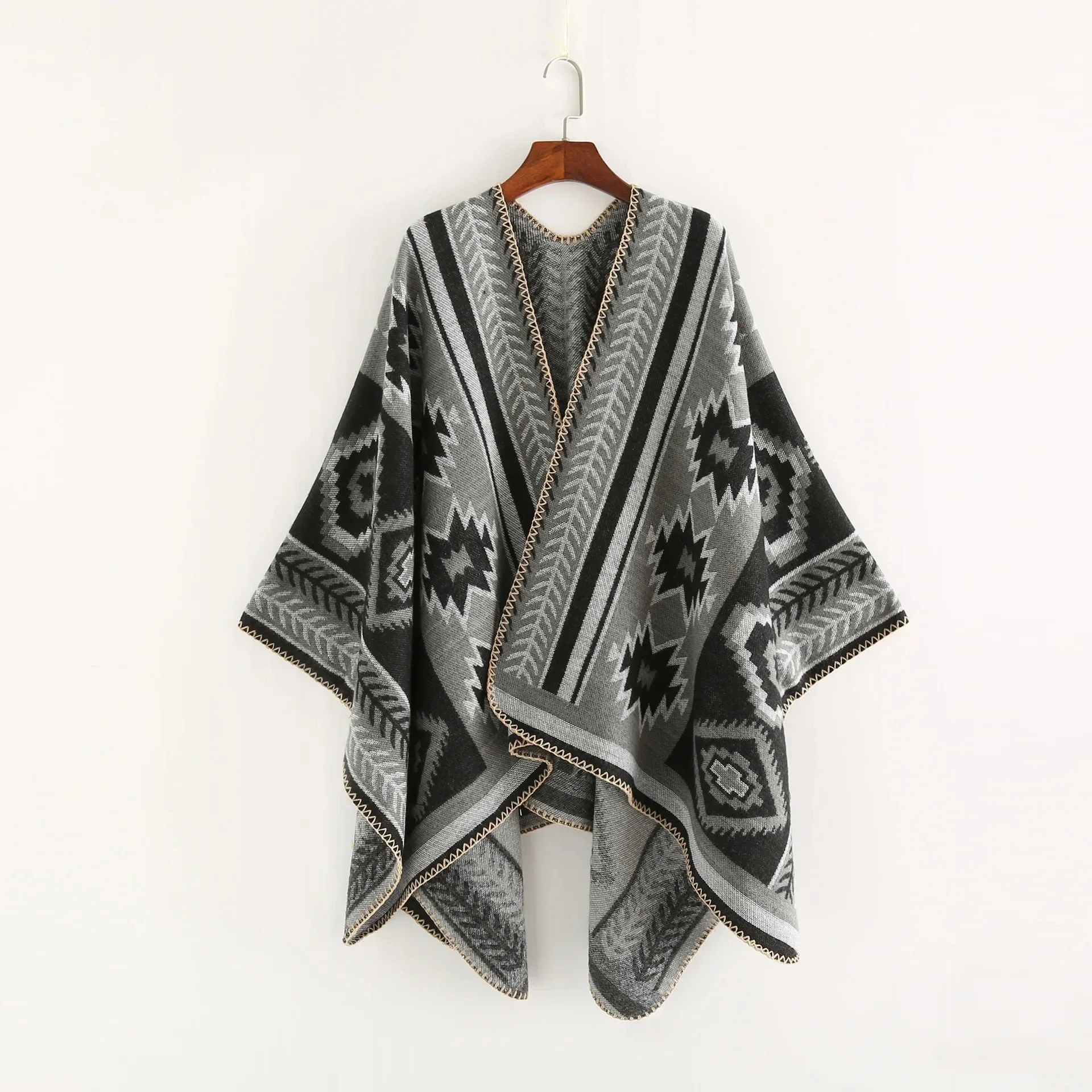 2024 Spring Autumn Geometric Puzzle Women Cloak Simple Fashion Warm Air Conditioning Shawl Travel Cloak Lady Poncho Capes Gray