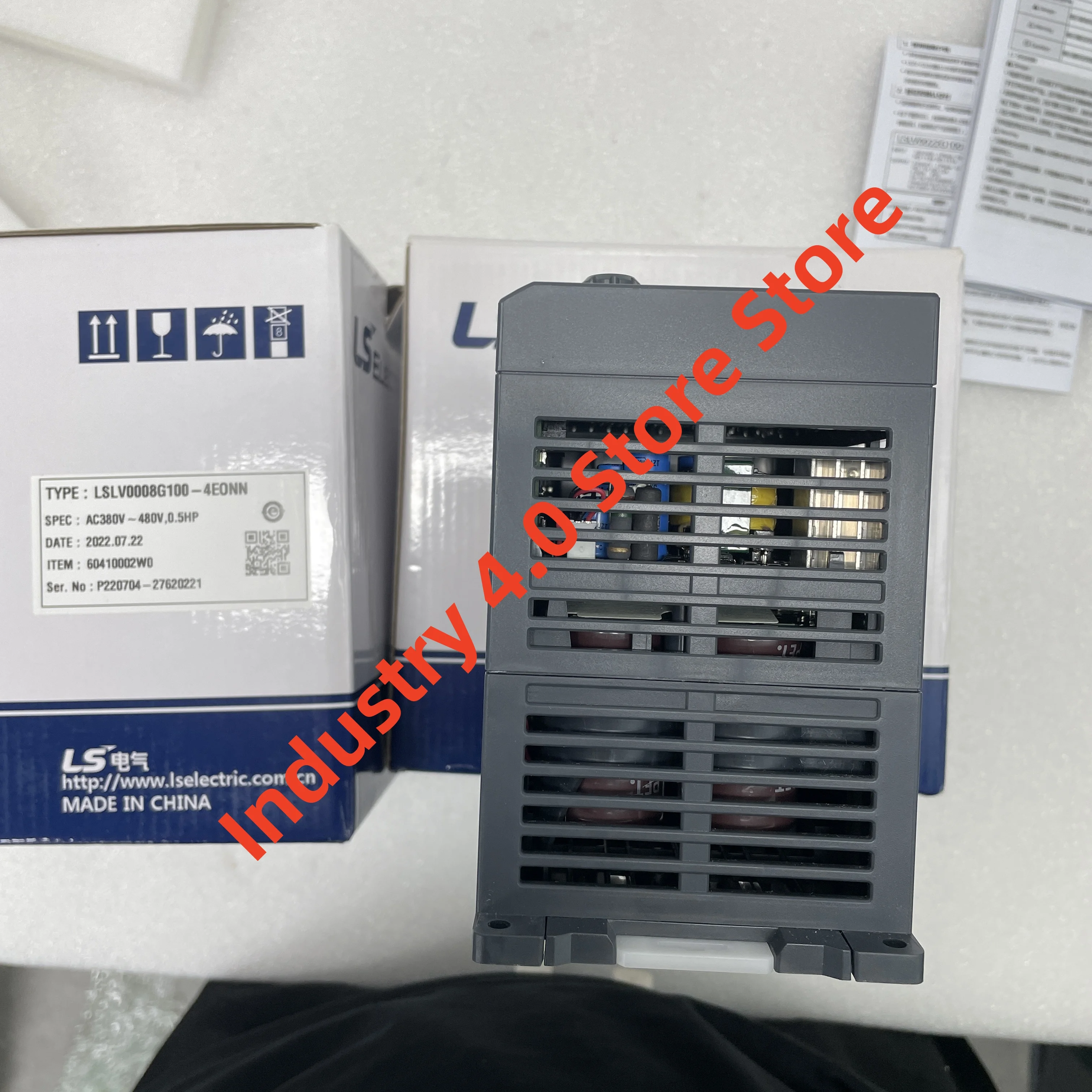 

LSLV0110S100-4ENNM новый в коробке Инвертор LSLV0015M100-1EOFNA