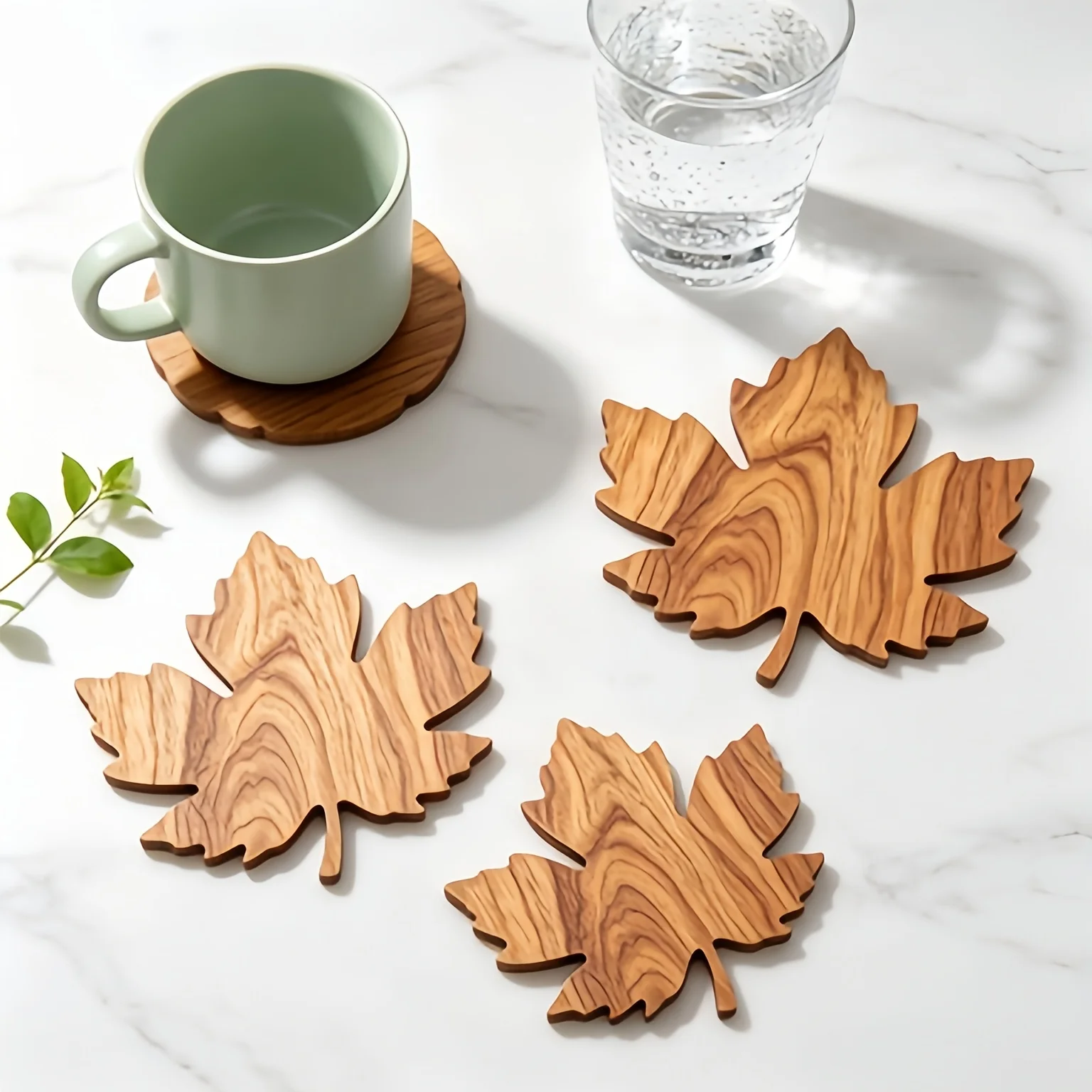 2D Flat,3Pcs Maple Leaf Shaped Wooden Coasters Set - Desktop Additions, Non-Slip And Heat-Resistant - Home And Restaurant Decor