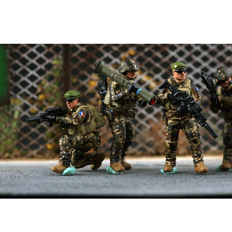 1:72 Scale Resin Modern French Army 7 Soldiers Model Adult Collection Toys Classics Gifts Static Display Desktop Ornament