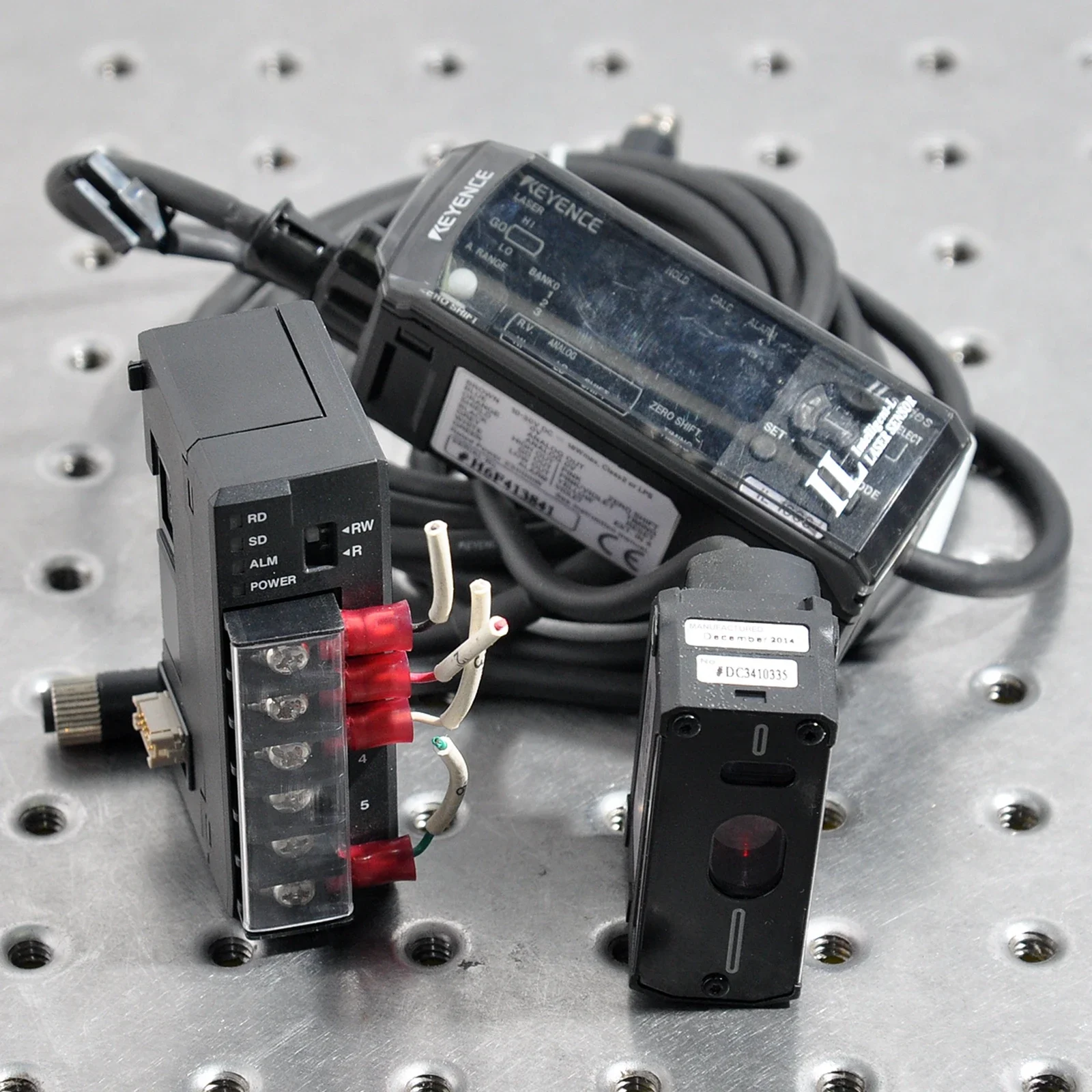 KEYENCE DL-RS1A communication module IL-030 sensor probe IL-1000 laser displacement sensor set