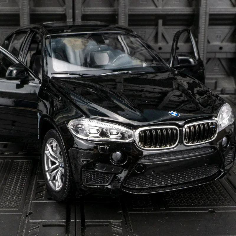 rastar 1:24 BMW X6M coche en miniatura de aleación vehículo todoterreno puertas y capó estáticos se pueden abrir detalles ricos, mano de obra fina