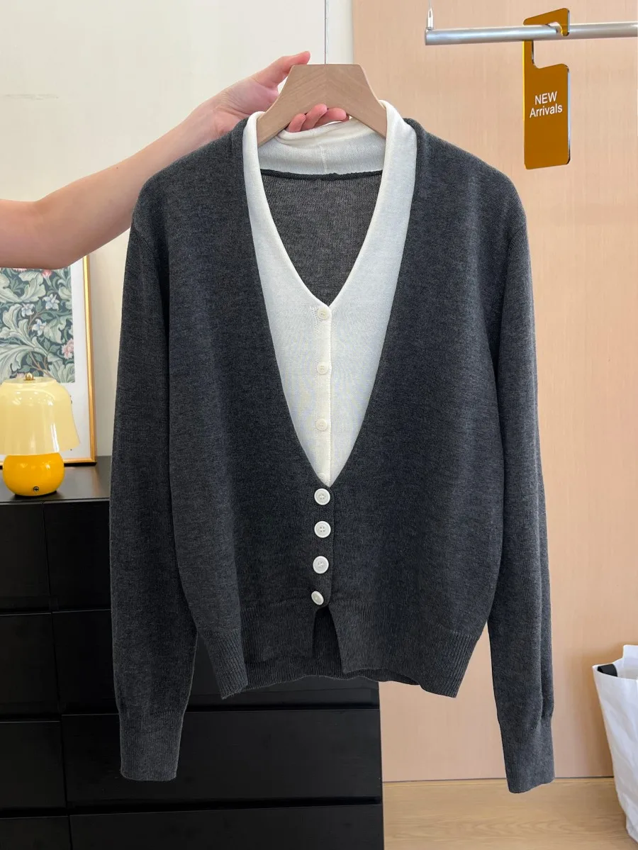 

Cardigans for Women V-Neck Long Sleeve Stretch Sweater Autumn Fashion Single Breasted Female Knitted Coat Fake Two-piece Set