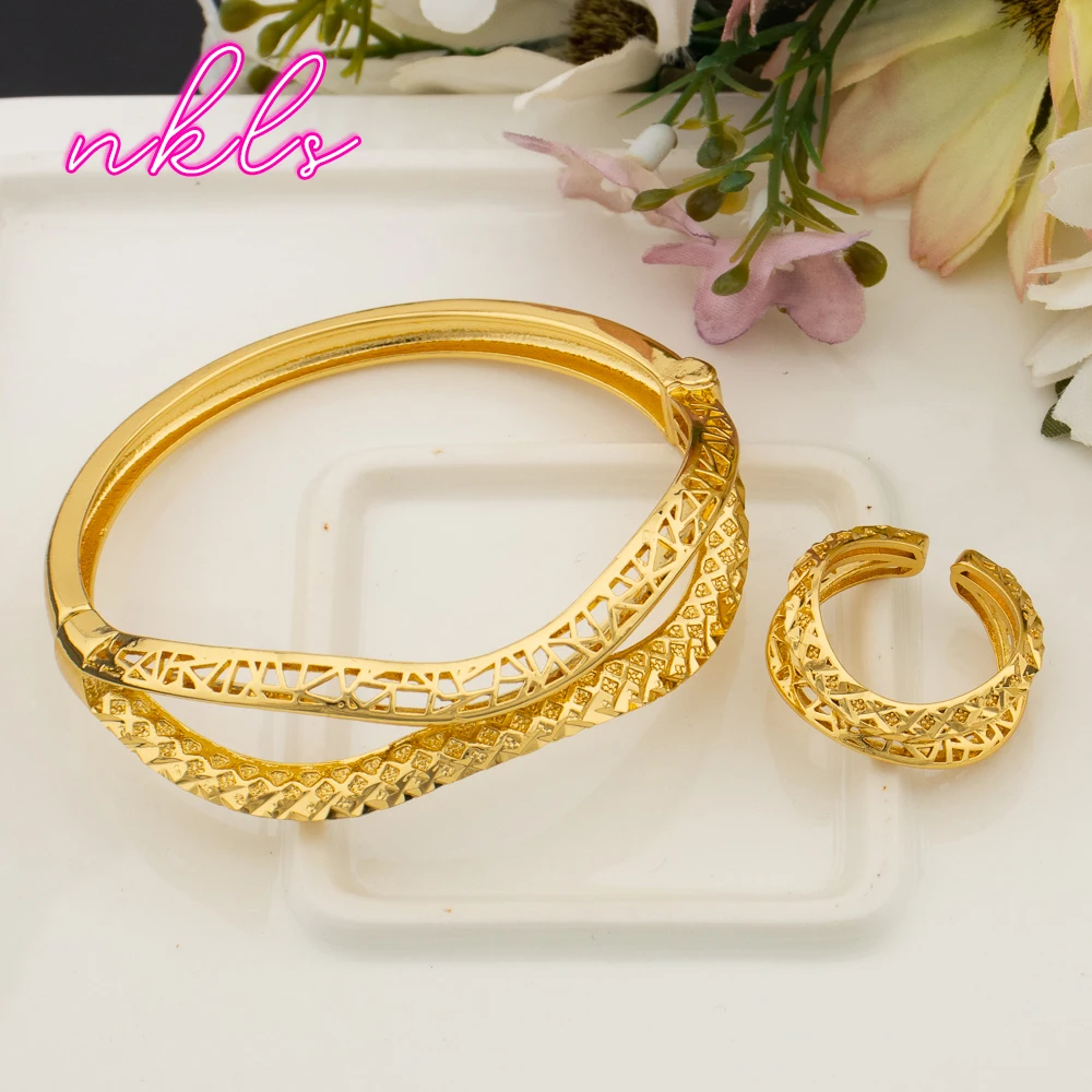 Set di anelli per braccialetti in stile Design italiano Set di gioielli per bracciali placcati in oro Dubai Set di gioielli per donna di moda