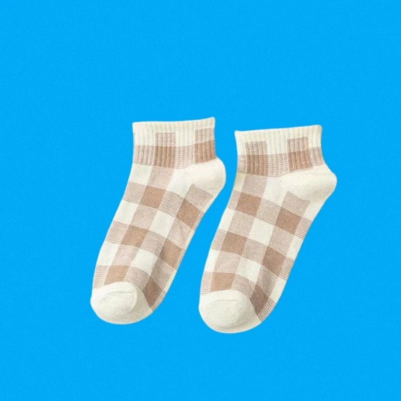 5/10 par Wysokiej jakości cienkie skarpetki damskie z płytkimi ustami Casual Boat Socks Cute College Style Bear Boat Socks Wiosna i lato