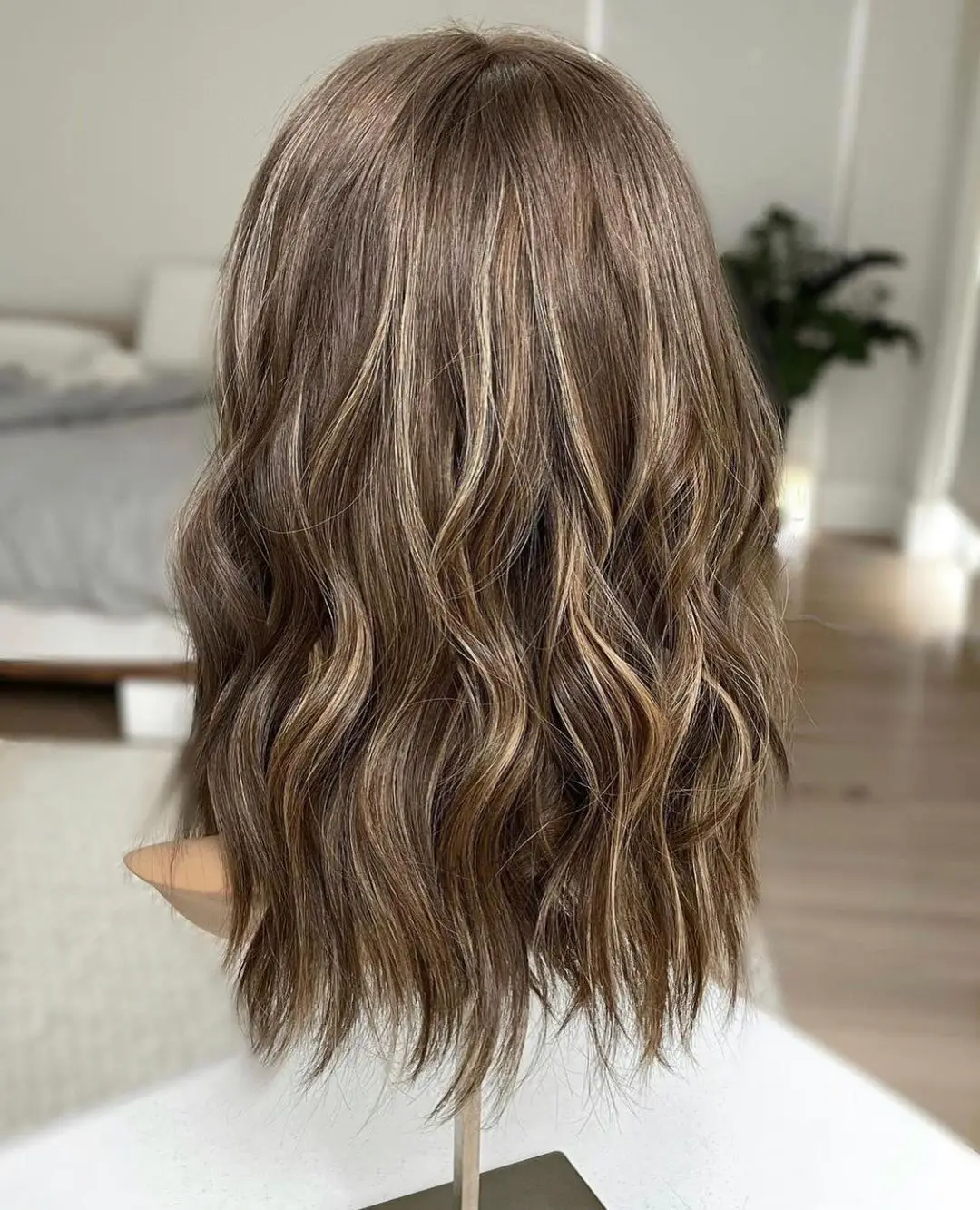 

Russian Hair Vendor Blonde French Lace Toupee Full Lace Toupees For Women Blonde Or Mix With Fringe Wavy Topper