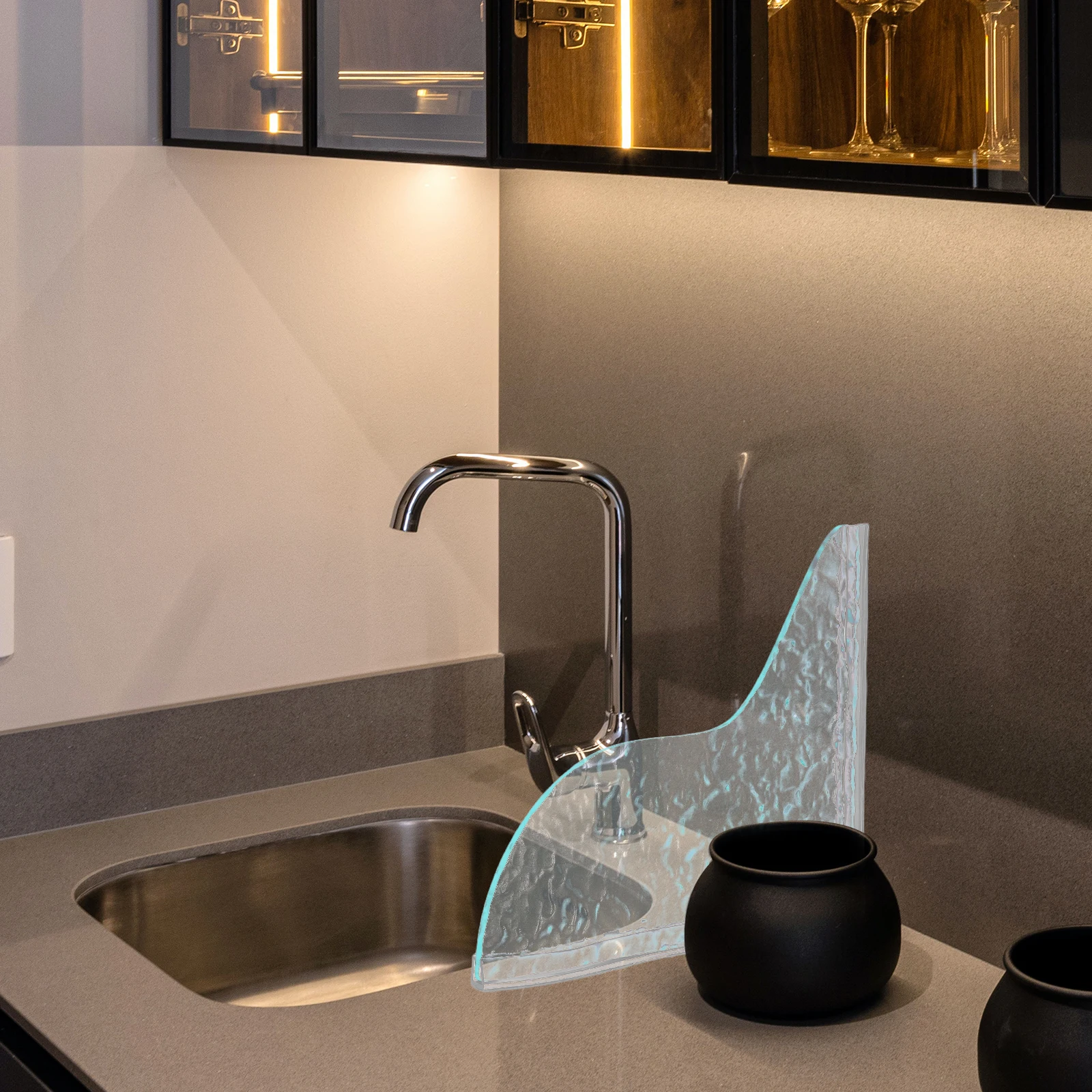 

Transparent Bathroom Splash Guard Self-Adhesive Acrylic Corner Water Barrier For Bathtub Shower Washbasin Removable Tub