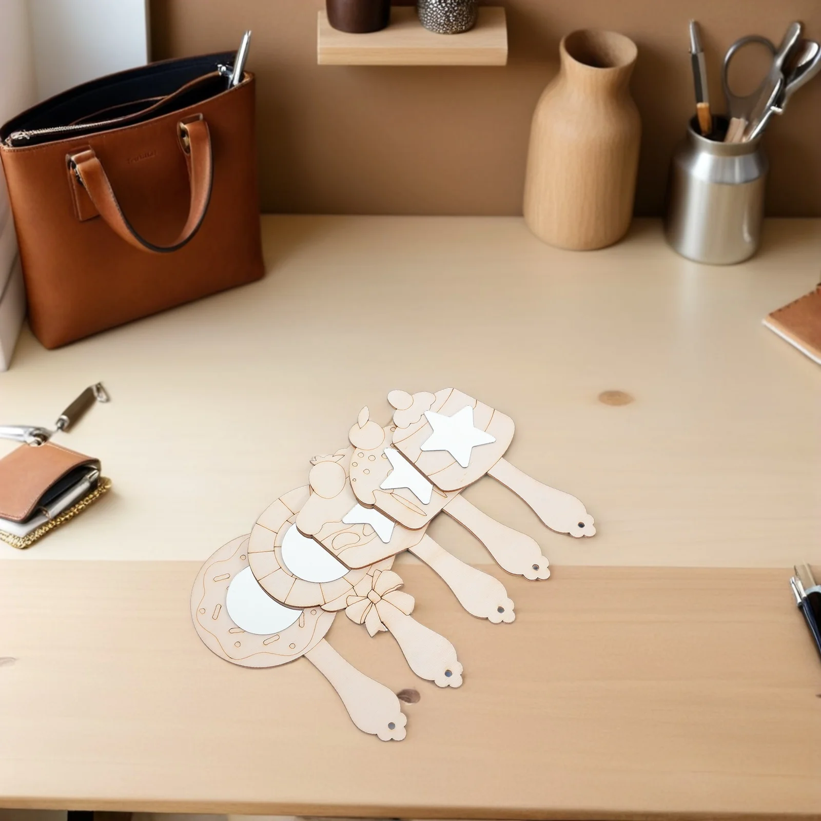 1Set DIY Houten Handspiegel Kinderen Verf Je Eigen Cake Vorm Spiegel Craft Kit Verjaardagsfeestje Gunsten Kunstactiviteiten