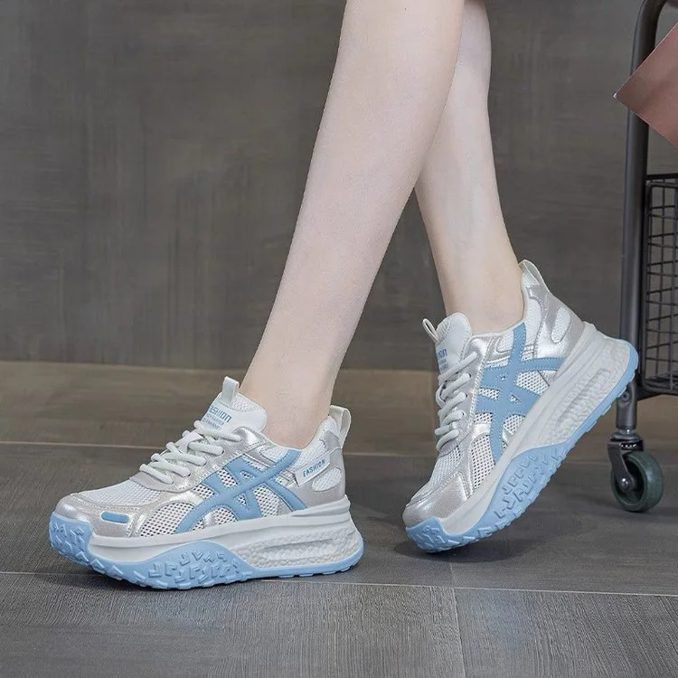 

2025 Women's Casual Wide Head Platform Shoes Women's Round Toe Lace-Up Breathable Tennis Shoes Women Vulcanized Sneakers