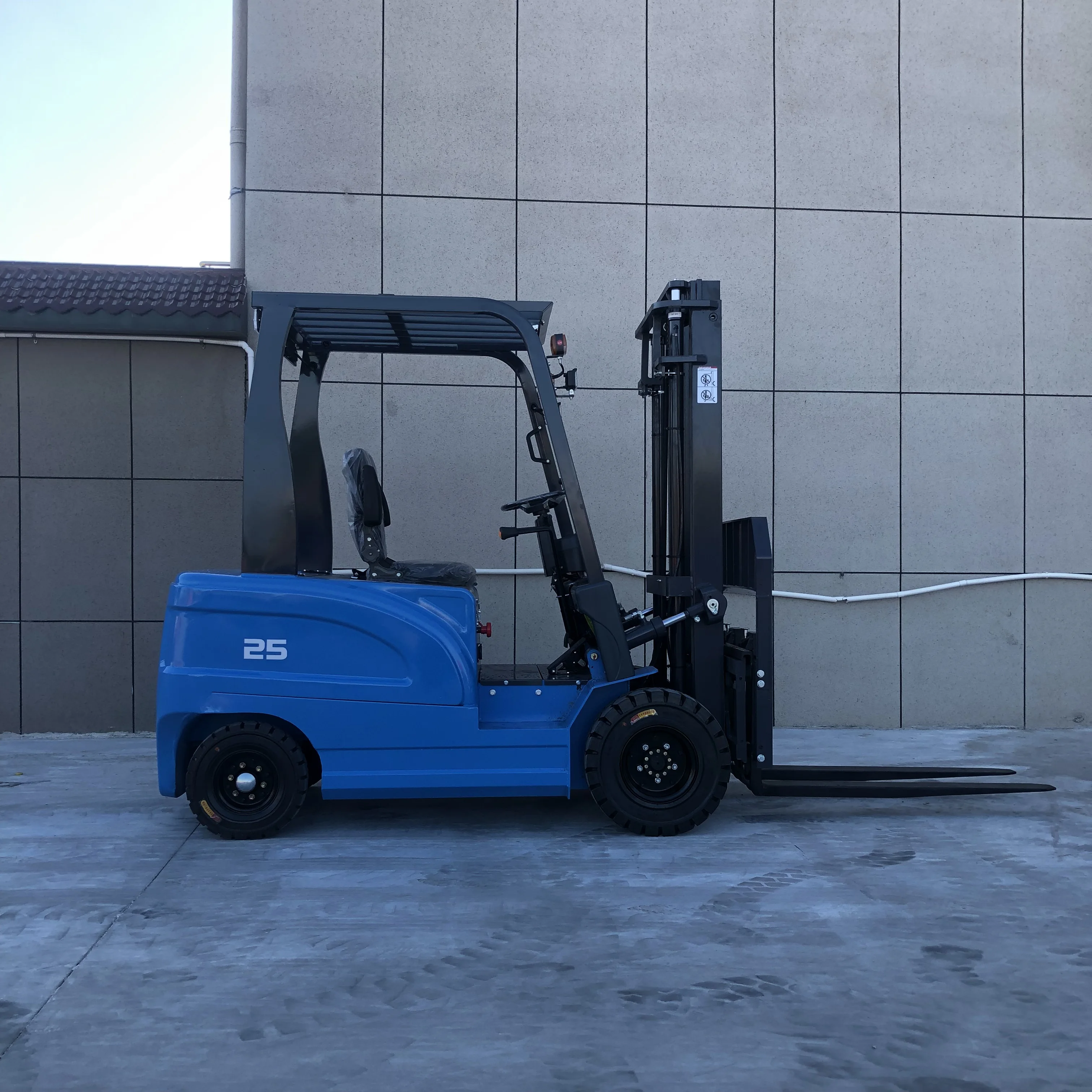 

Multifunctional Electric Forklift 1-3 Ton Electric Pallet Stacker Lift Truck for Warehouse Factory Cargo Loading Unloading Handl