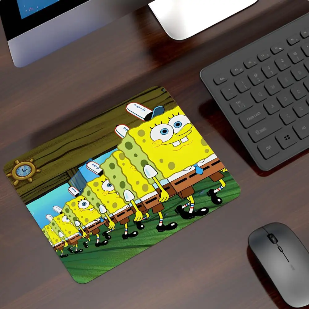 Anime Bonito S-SpongeBobs Mouse Pad, Pequeno Protetor De Pulso, Suprimentos Do Jogo, Laptops, Acessórios Para Notebook De Luxo