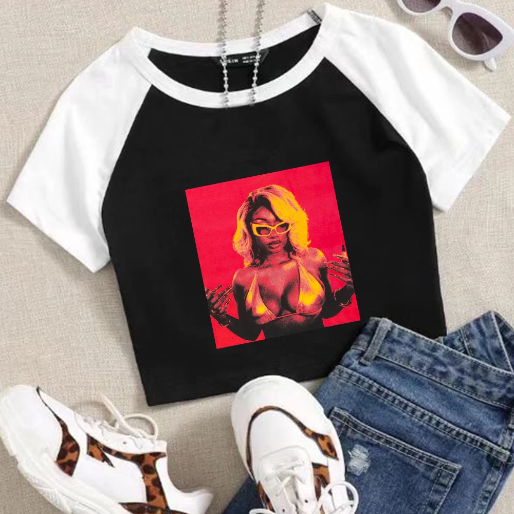 

Megan Thee Stallion 2024 Tour Hot Girl Navel Exposed Shirt Popular Music Girls Streetswear O-Neck Fans Gift