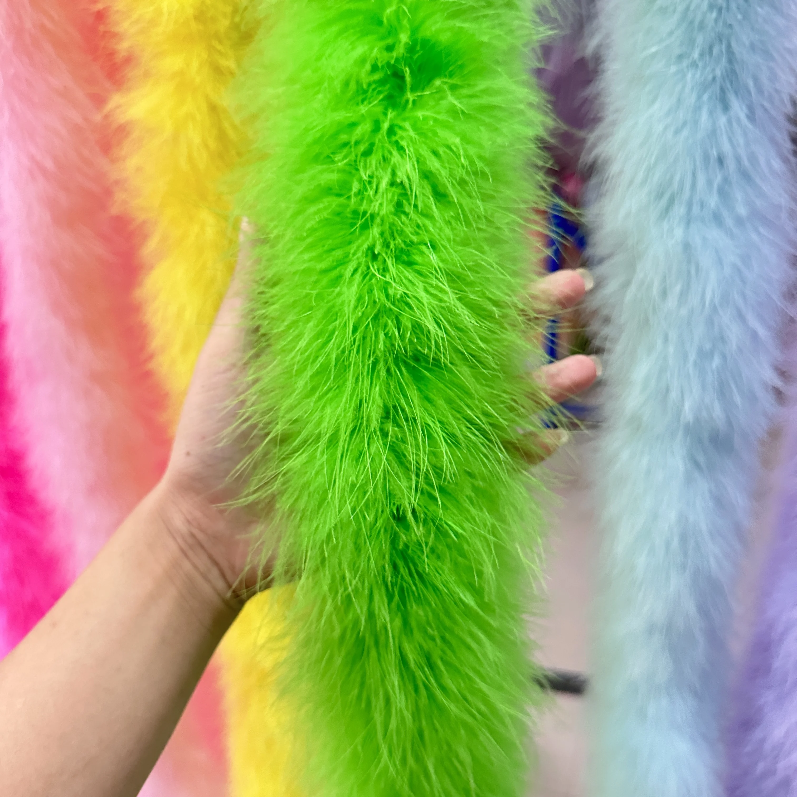 Feather Trim Marabou - Adorno de Plumas de Marabú Natural