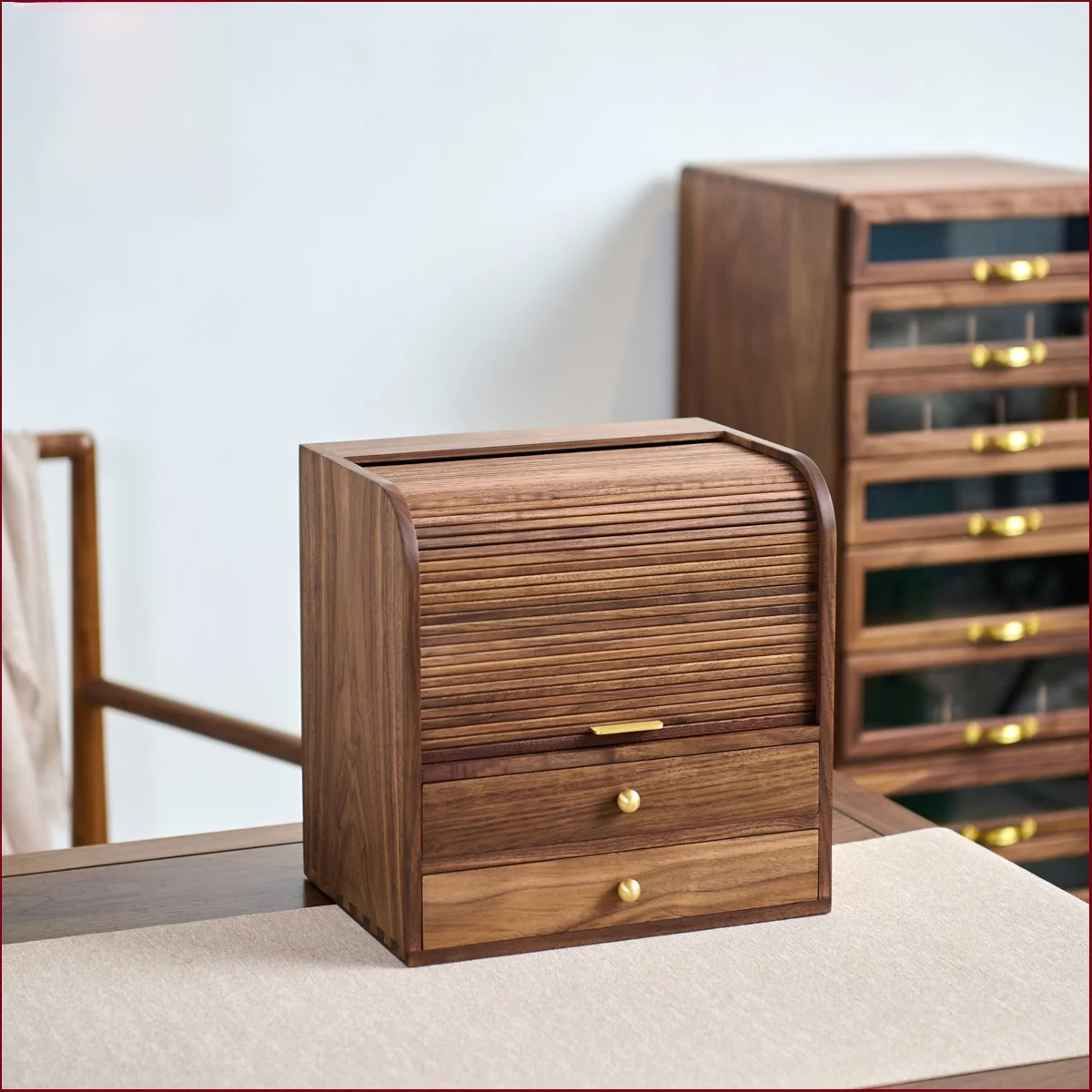 

Crimson Elm Wood Cosmetic Jewelry Storage Box Sliding Cover Tea Set Tea Space Desktop Organizer Japanese Sle Home Decor
