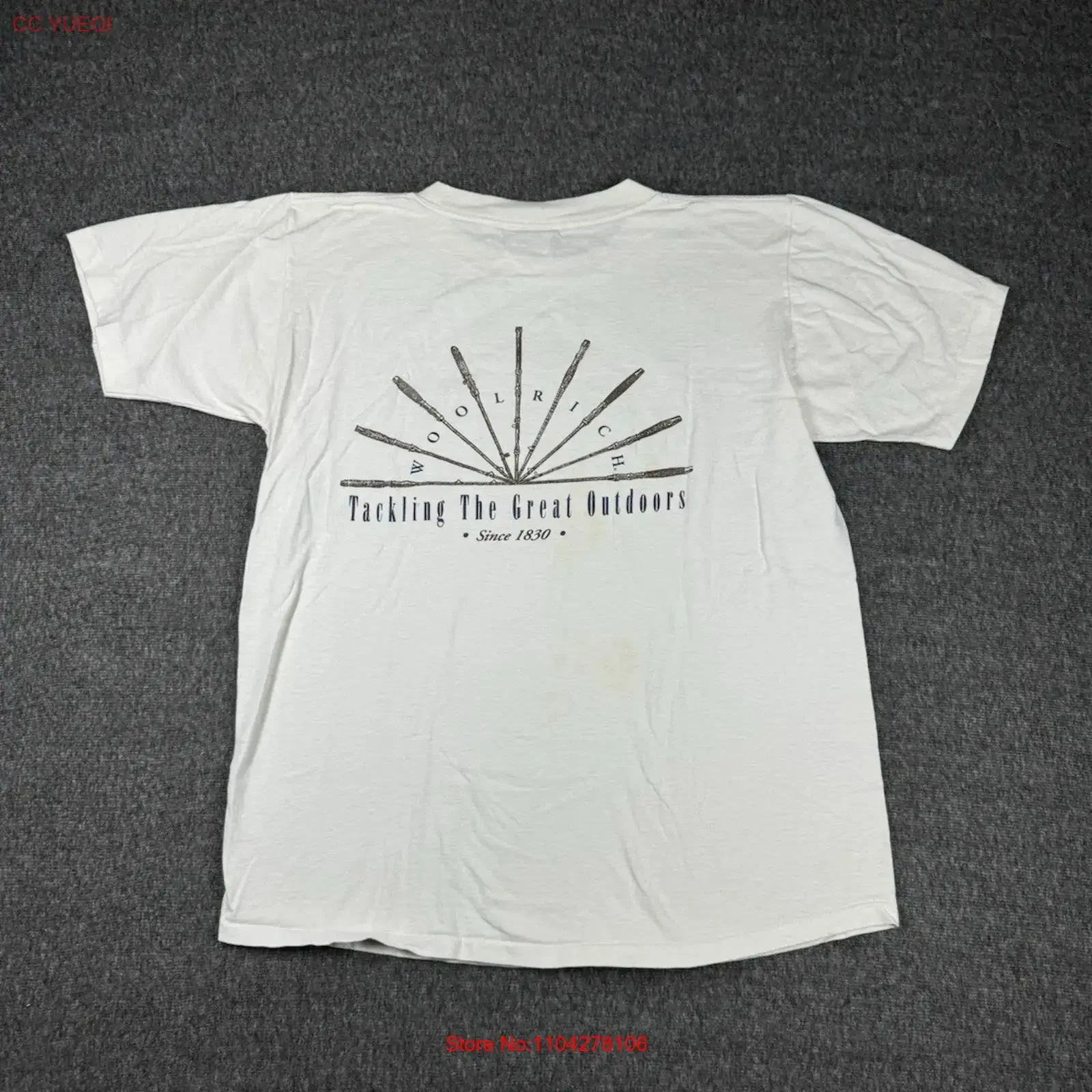 Camiseta Woolrich para hombre, talla L, blanca con estampado USA, cuello redondo, estilo vintage, lavado, cómoda, gráfica, ligeramente masculina, a la moda.