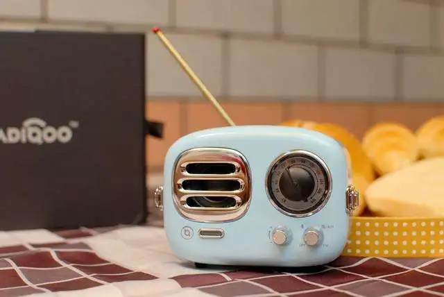 MUZEN Radiooo Toaster 60s Bluetooth Speaker Blue FM Radio Wireless Building Blocks Speaker Portable Metal Player TR101BU