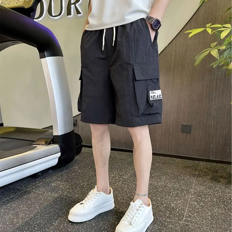 Thin Style Summer Men High Street Large Pocket Drawstring Shorts Fashion Solid Color Comfortable Elastic Waist Casual Pants