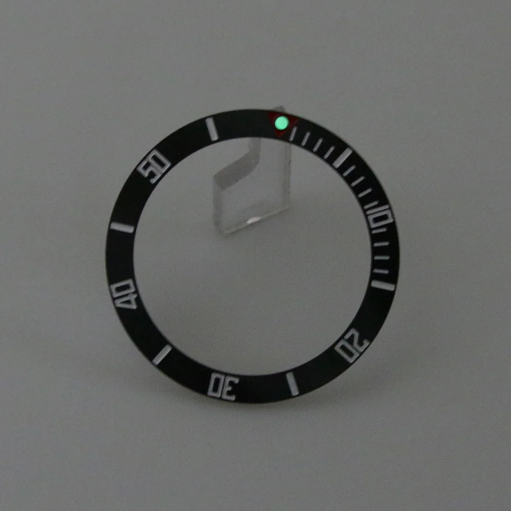 316L الفولاذ المقاوم للصدأ SKX007 38mm مع 12H PIP C1 إدراج الحافة المنحدر الأخضر المضيء