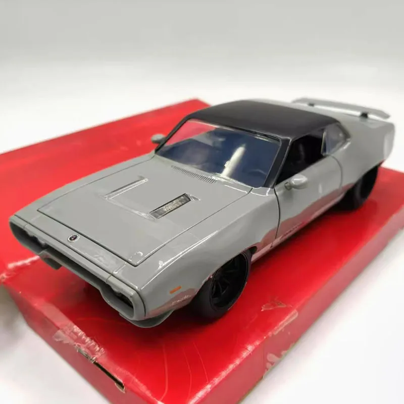 Jada Diecast 1:24 Scale Plymouth GTX Grey Alloy Simulation Car Model Static Collection Decorated Holiday Gift Toy Souvenir Gift view 3
