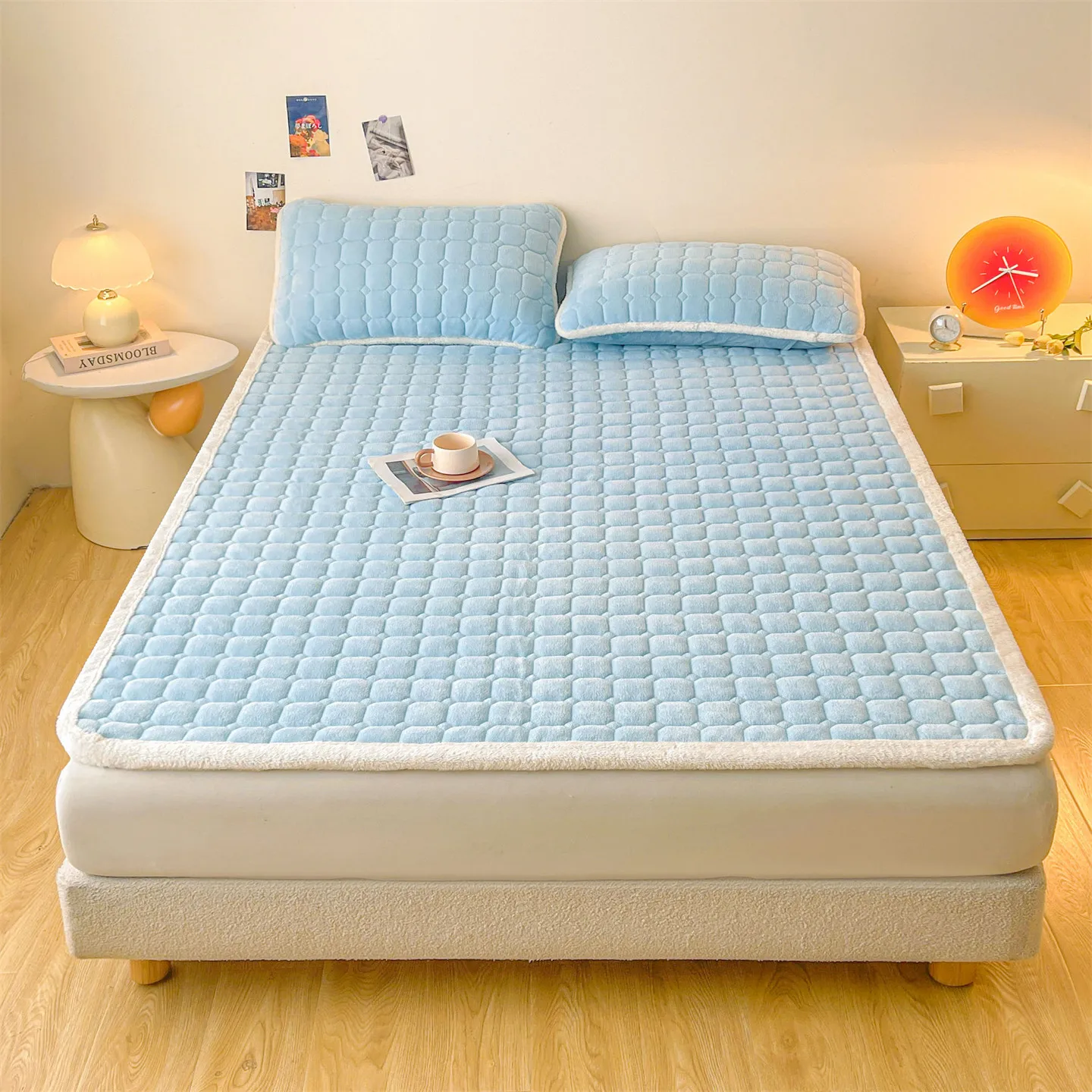 Thickened Warm Milk Fleece Autumn Winter Bed Pad Warmth  Fluffy Cozy Queen Bed Sheet Anti-slip Antistatic King Mattress Toppers