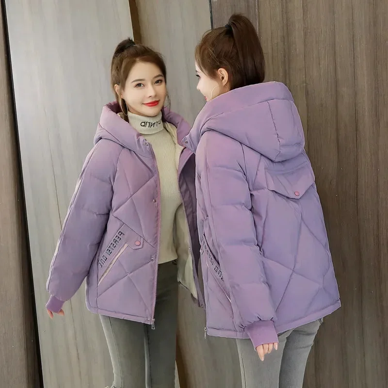 Jaqueta puffer impermeável para mulheres, parka preta de neve com capuz, jaqueta acolchoada de algodão curto, roupas femininas, inverno, novo, 2024