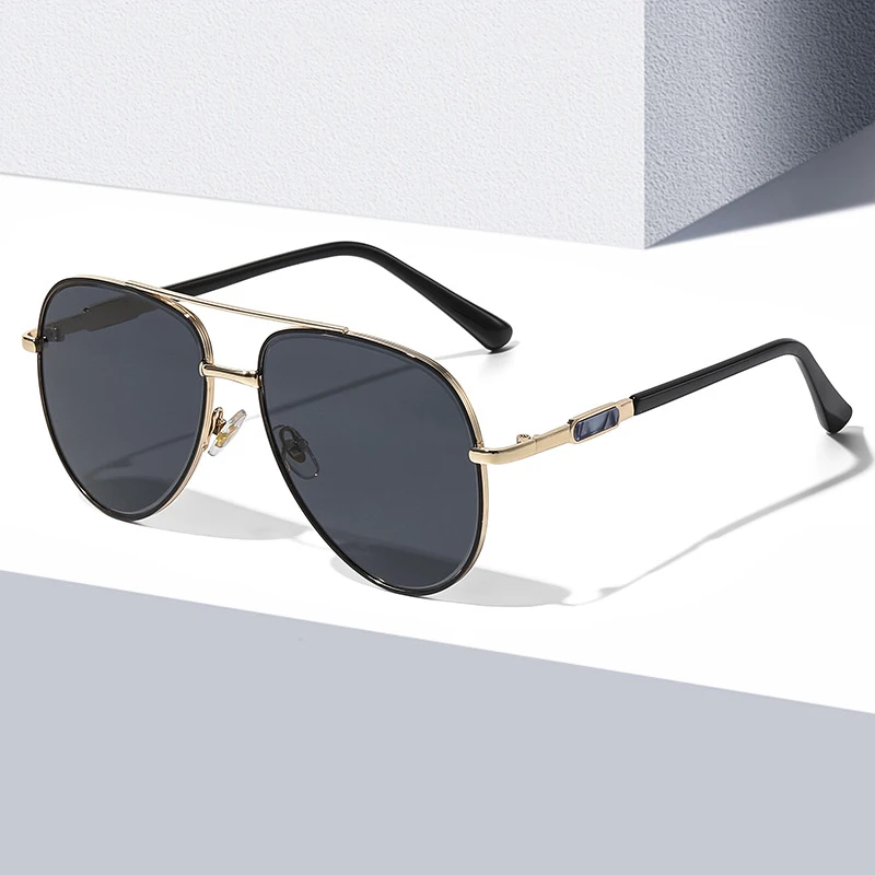 

2026 Aviator Sunglasses Luxury for Men and Women Classic Sun Glasses Double-beam Fashion Eyewears Pilot Goggle Shades Eyeglasses
