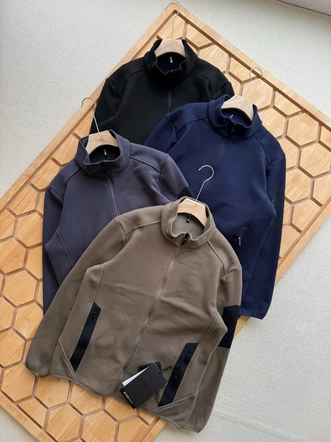 

Утепленная флисовая куртка для мужчин с воротником-стойкой на молнии, спортивная повседневная куртка с флисовой подкладкой для молодежи и мужчин среднего возраста