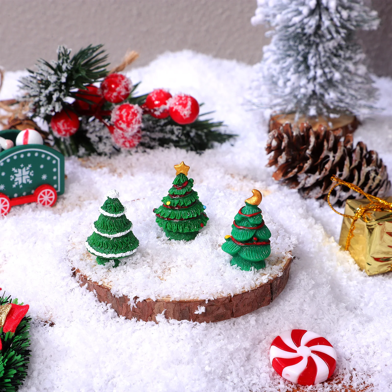 

30Pcs Resin Christmas Decor Mini Tree Ornament for Home Office Garden Festive Decoration Realistic Shape Desktop Accessory Gift