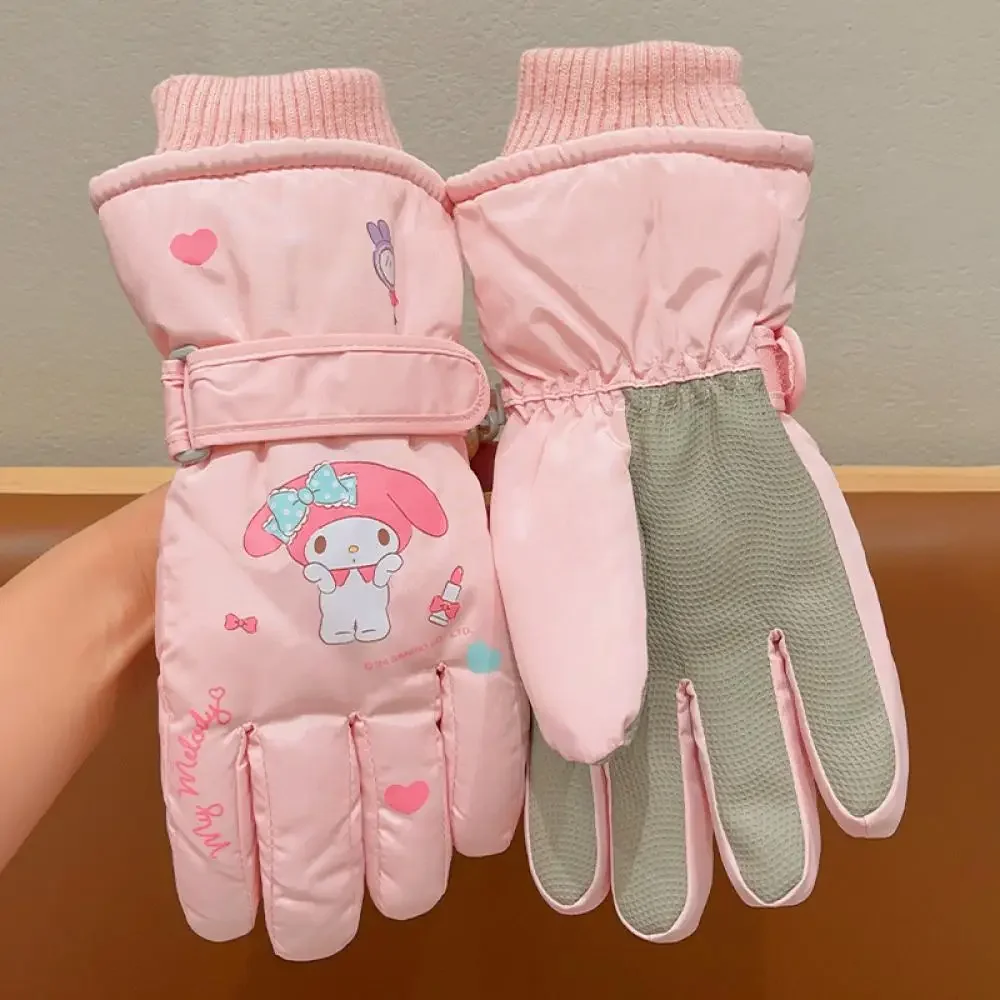 Kawaii Kids Pluche Skihandschoenen Anime Sanrio Leuke Kuromi Melody Winterbescherming tegen kou Outdoor Warme handschoen Waterdicht Dikker