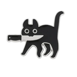 Gato dos desenhos animados com faca Esmalte Broche, Funny Killers, gatinho preto, Mew Mew, Denim Lapel Pin, Fashion Bag Badge, presente da jóia para o amigo