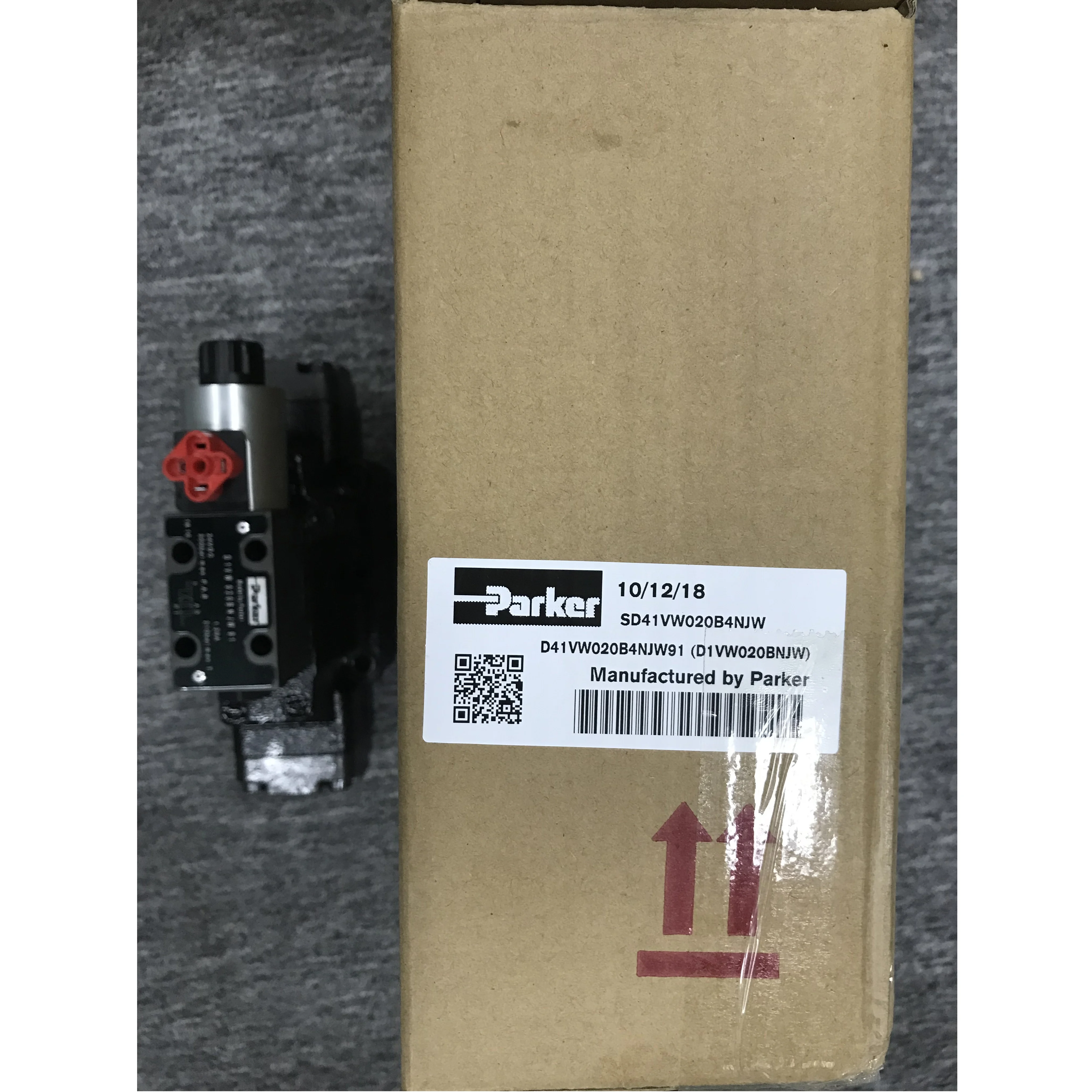 Parker Electro Remote Control Hydraulic Directional Valve D41VW020B4NJW91electric Hydraulic Proportinal Valve