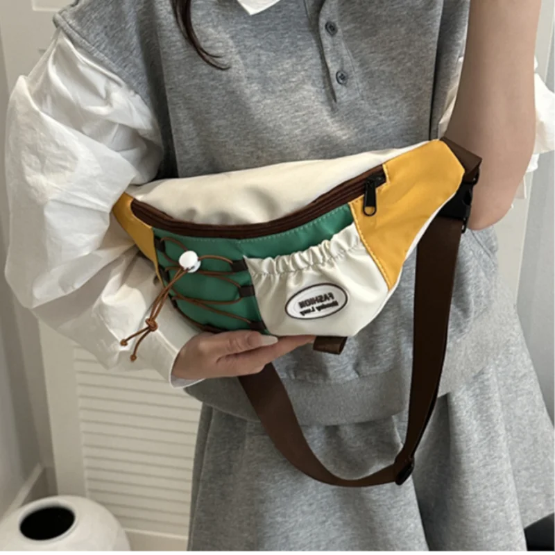 

Men's Sports Casual Fashion Waist Bag Retro Contrast Color Fashion Chest Bag Messenger Bag Men's Trendy Messenger Bag Niche Bag