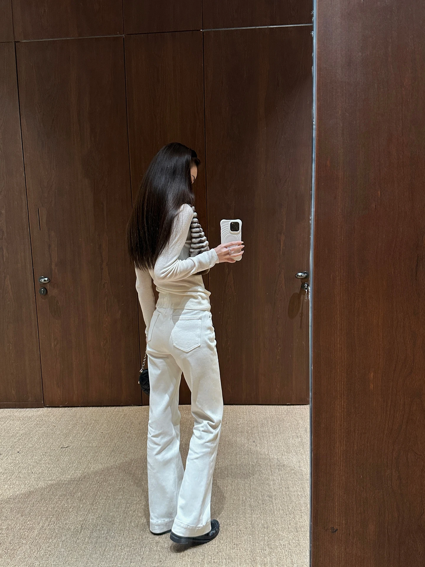 

NOSEMADE Black White Fleece Lined Slim Fit Micro Flare Casual Pants Versatile Autumn Winter Fashionable Ladies Jeans