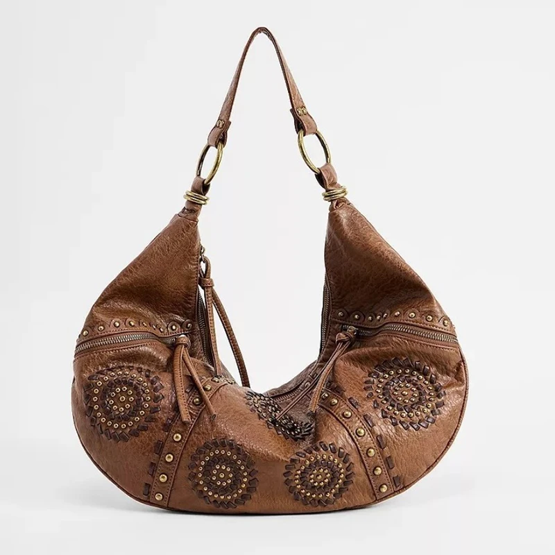 

Simi-style Studded Underarm Bag Large-capacity Dumpling Bag Retro Tassel Embellishments Casual Commuter Zippered Shoulder Bag