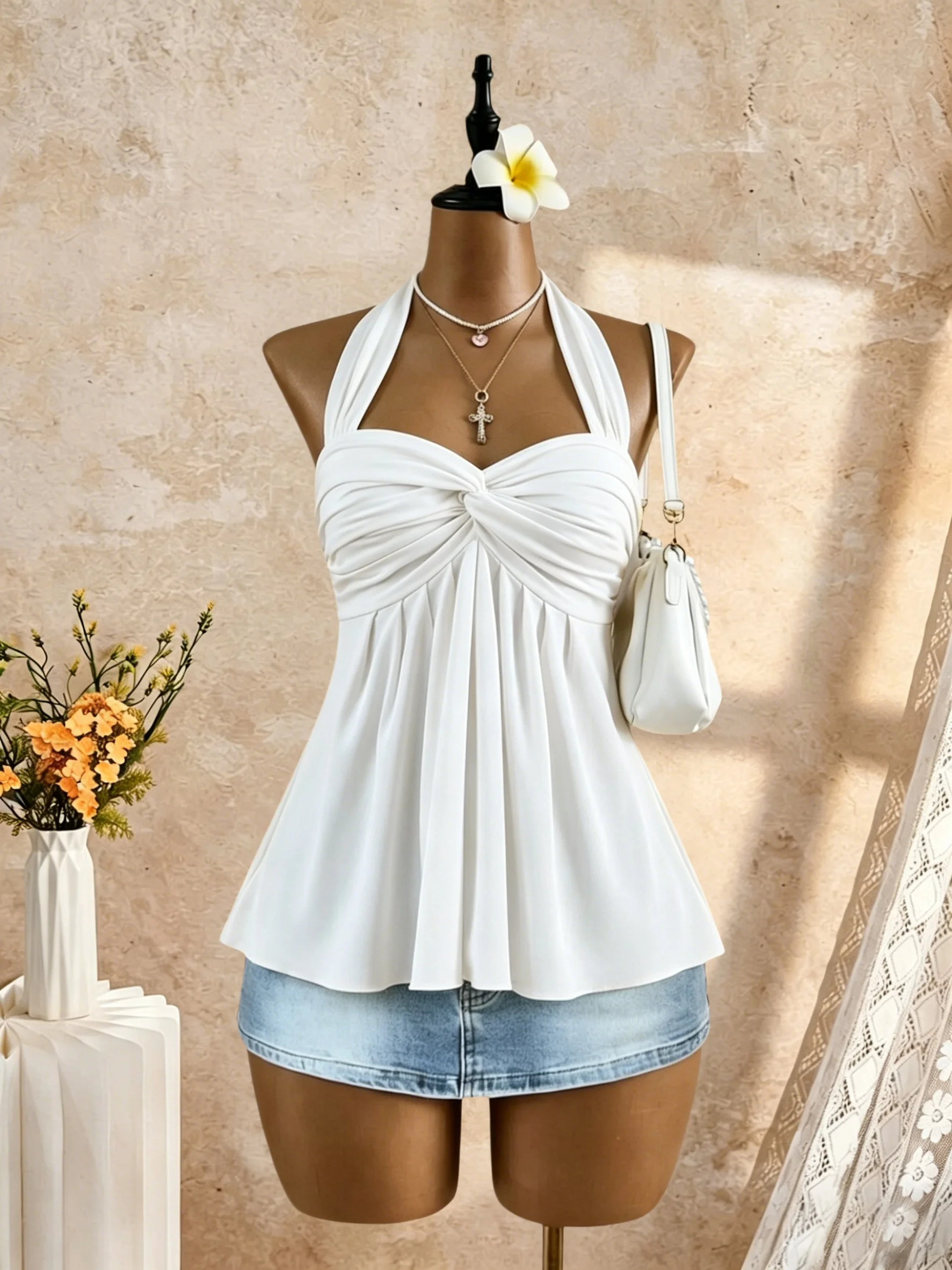 Damen Neckholder-Tanktop mit Twist-Front und Sweetheart-Ausschnitt, ausgestelltes Peplum-Design, Sommer 2026, Y2K, weich, einfarbig, für Strandurlaub, ärmellos – Detail 2