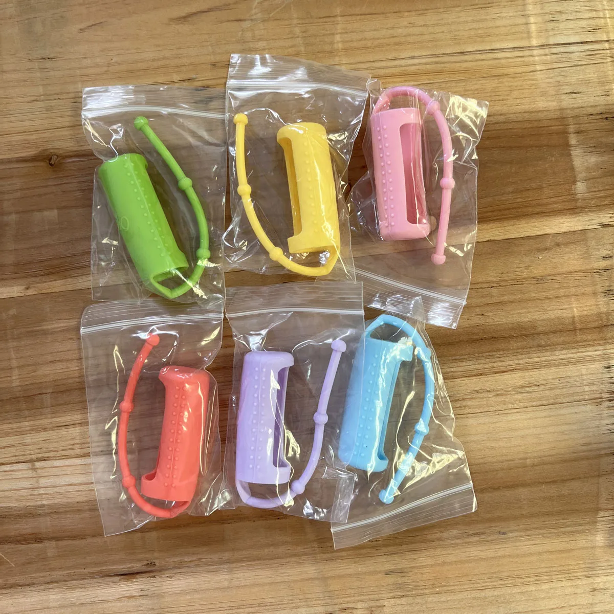 1X غطاء حماية من السيليكون لـ 10 مل Doterra Young Living Roll على الزجاجة، قلادة حقيبة، صغيرة محمولة