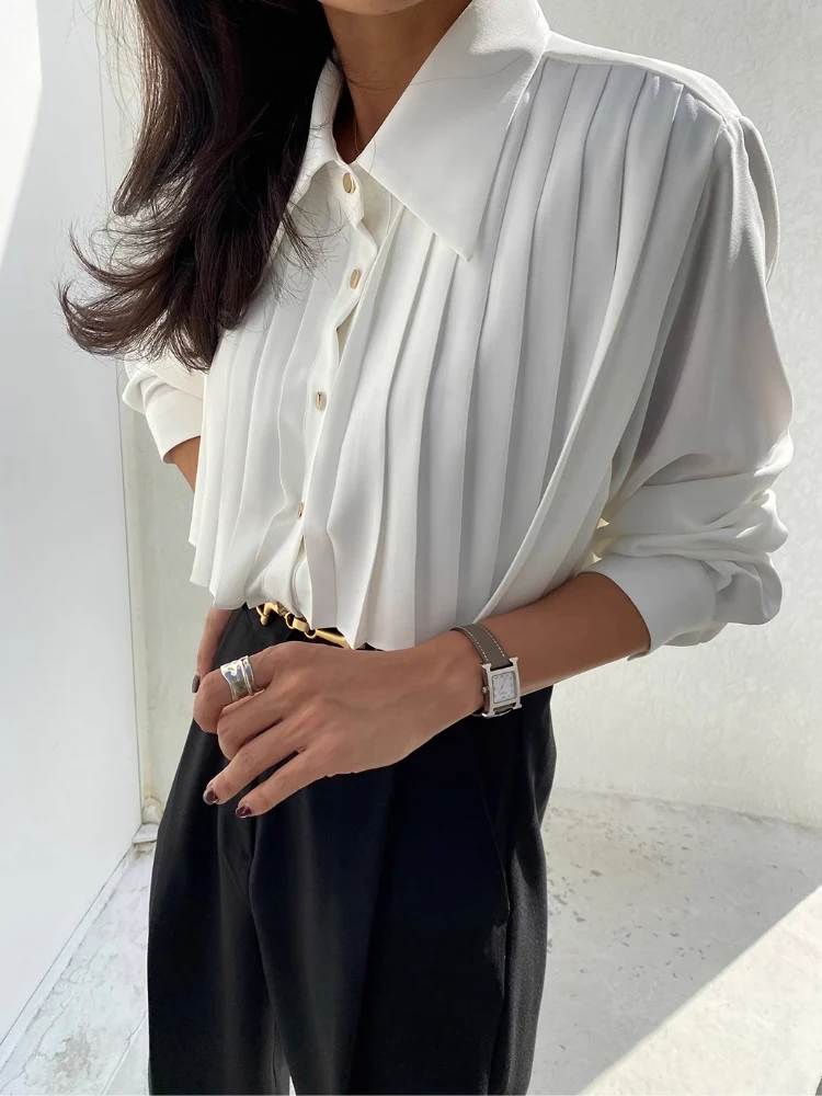 

Новая корейская шикарная женская рубашка: осенняя блузка с отложным воротником, однобортная, с эластичным дизайном, свободная, с длинными рукавами