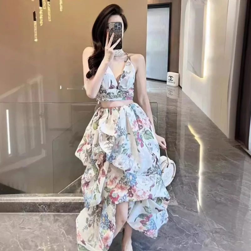 

2024Summer New Chic Unique and Beautiful Sling French Style Design Tea Dress Dress Guangzhou Thirteen Lines