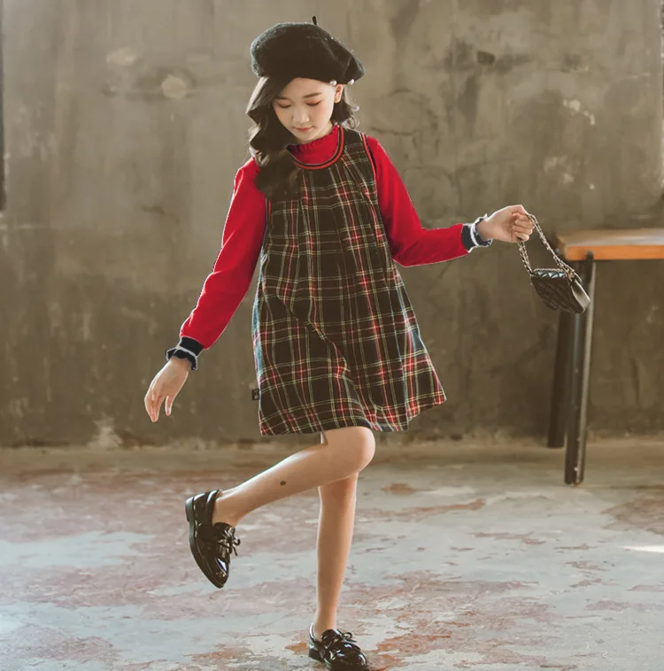 

2025 Korean Autumn Children 2-Piece Sets Girls Pullover Sweater O-neck Knit+tartan Suspender Skirt Outfit For Junior Girls